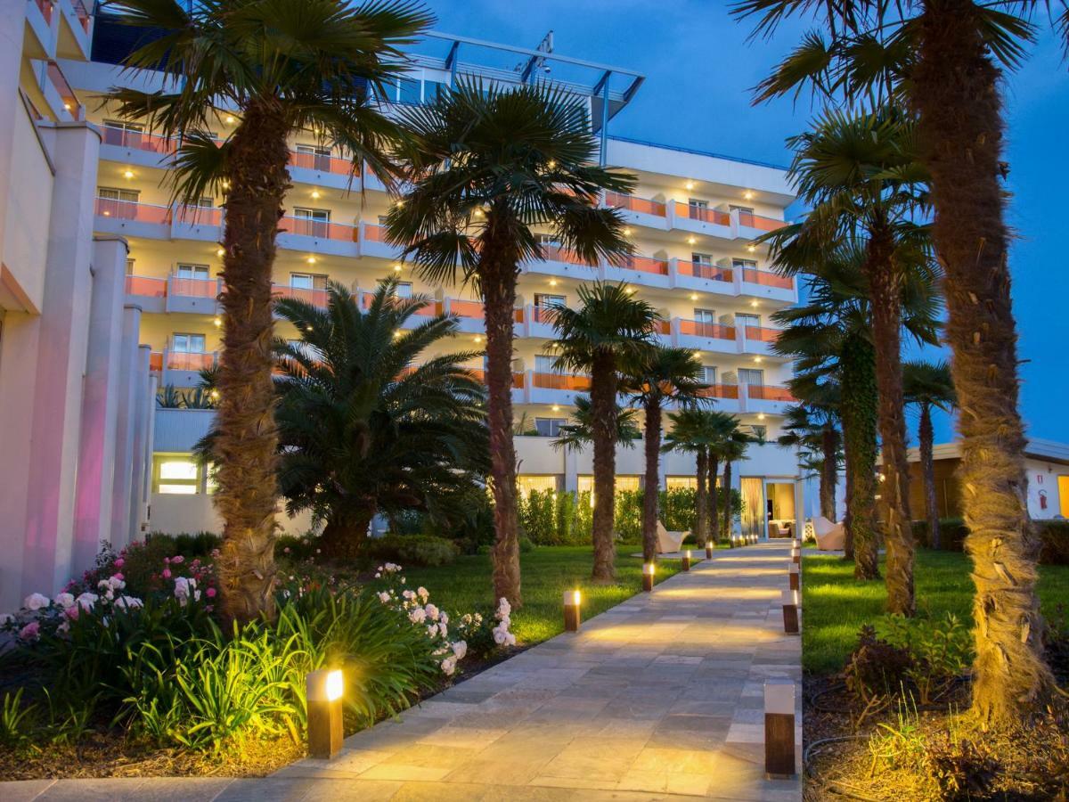 Bibione Palace Hotel Exterior foto